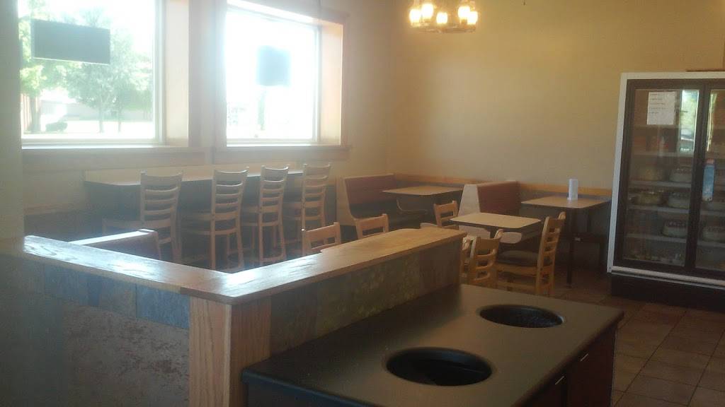 Dairy Queen | restaurant | 707 S Grand Ave, Charles City, IA 50616, USA | 6412283161 OR +1 641-228-3161