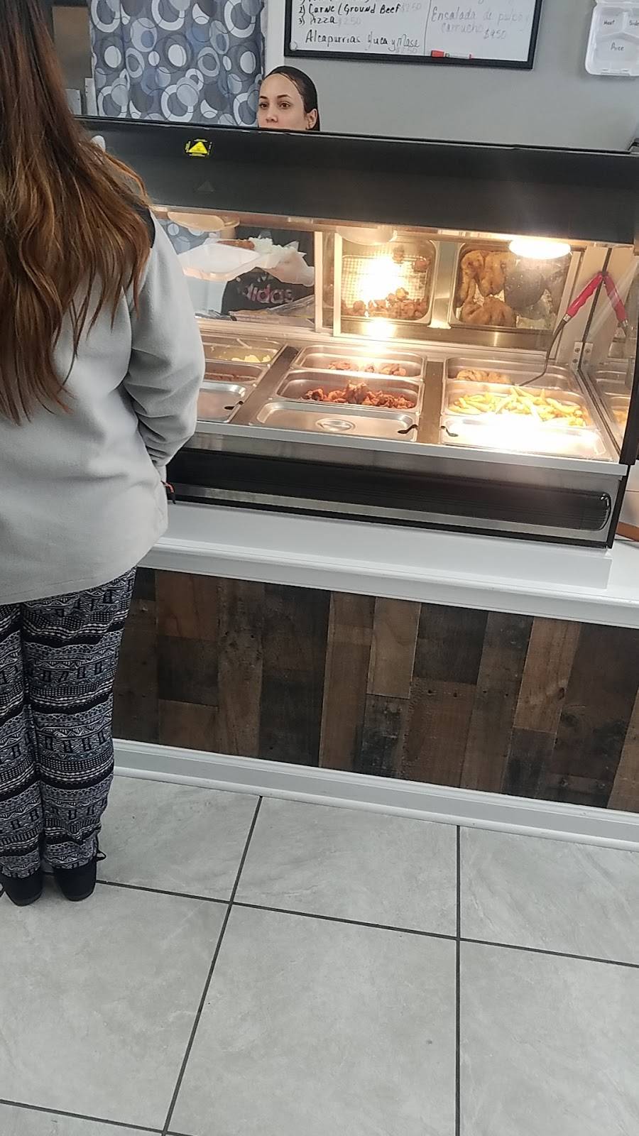 Aqui Como Yo | restaurant | 15505 Warwick Blvd, Newport News, VA 23608, USA | 7572432322 OR +1 757-243-2322