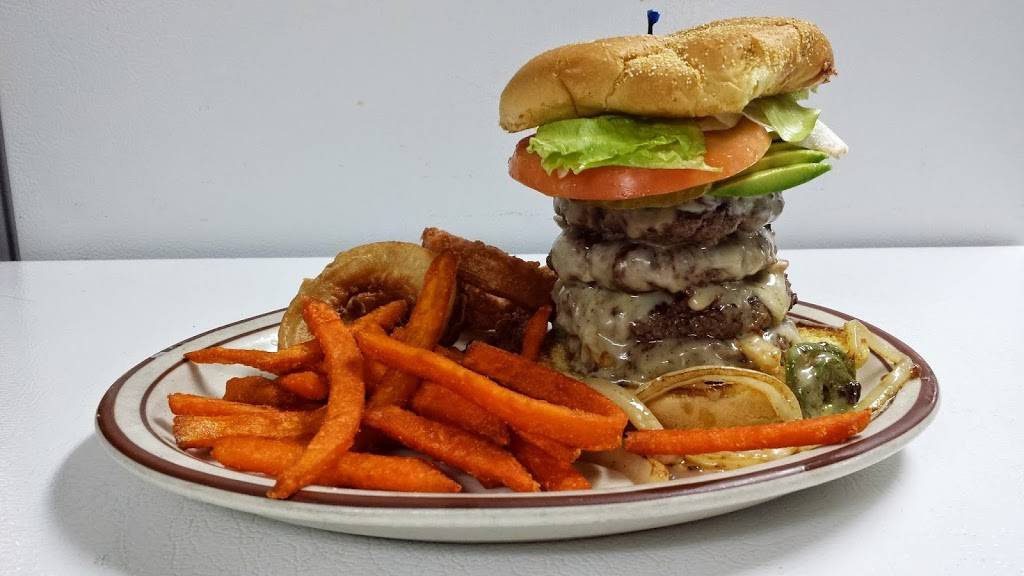 Ollies Diner | restaurant | 5166 W Olive Ave, Glendale, AZ 85302, USA | 6239343232 OR +1 623-934-3232