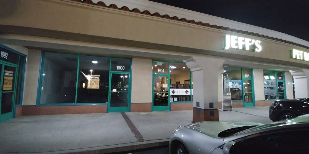 Jeffs Inviting Food and Spirits | restaurant | 1904 N Tustin St, Orange, CA 92865, USA | 7149988282 OR +1 714-998-8282