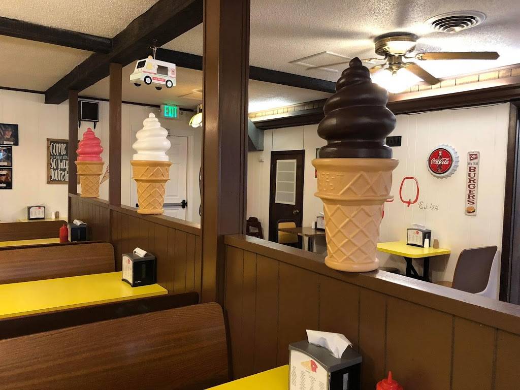 Kurly Q | restaurant | 309 W Jasper St, Paris, IL 61944, USA | 2174655812 OR +1 217-465-5812