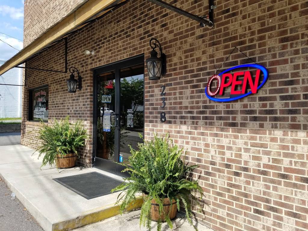 Sonny Buck Diner | restaurant | 3504, 238 Main St, Brookneal, VA 24528, USA | 4343768745 OR +1 434-376-8745