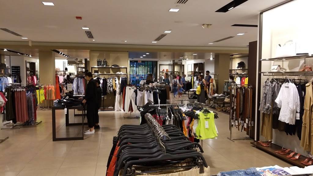 Sip 22 Coffee Lounge and Creperie | cafe | 4905 Old Orchard Shopping Center, Skokie, IL 60077, USA | 8474107560 OR +1 847-410-7560