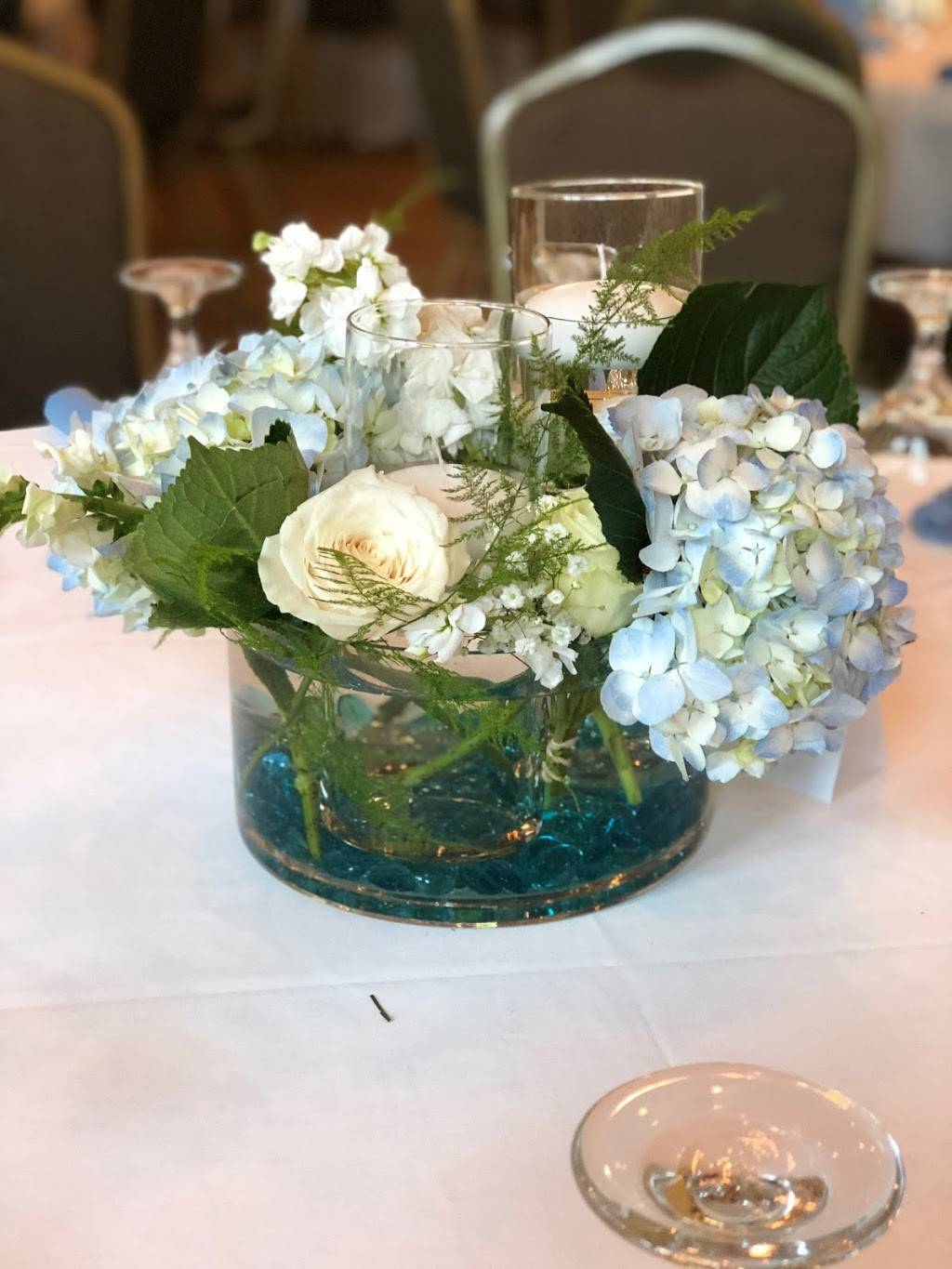 Avalon Country Club | restaurant | 700 Turnberry Cir, Lenoir City, TN 37772, USA | 8659864653 OR +1 865-986-4653