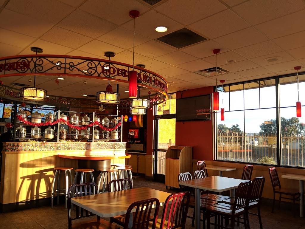 Popeyes Louisiana Kitchen | restaurant | 501 E 5th St, Beaumont, CA 92223, USA | 9518450006 OR +1 951-845-0006
