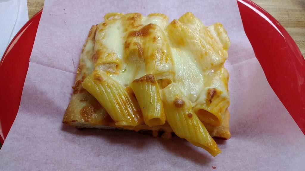 Joes Pizzeria & Restaurant | restaurant | 346 Union Ave, Holbrook, NY 11741, USA | 6319813029 OR +1 631-981-3029