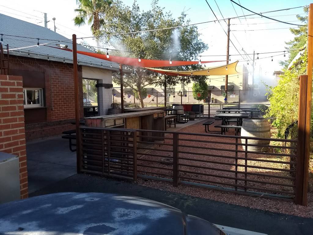 The Main Ingredient Ale House & Cafe | restaurant | 2337 N 7th St, Phoenix, AZ 85006, USA | 6028436246 OR +1 602-843-6246