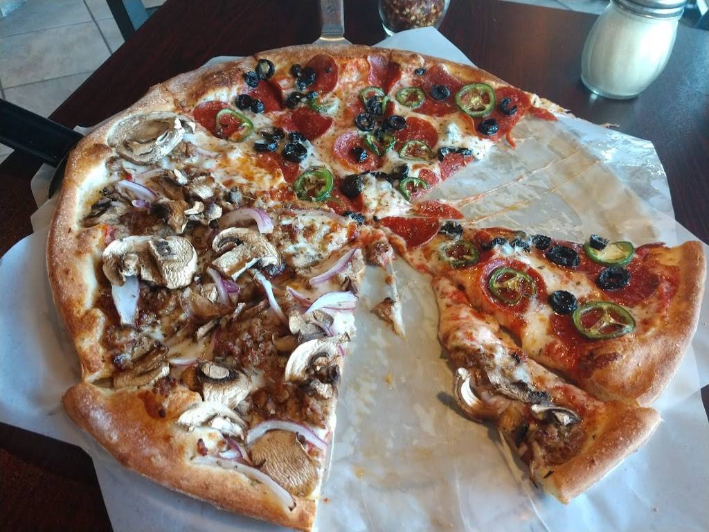 Twin Peaks Pizzeria | meal delivery | 7575 W Twin Peaks Rd, Tucson, AZ 85743, USA | 5207440411 OR +1 520-744-0411