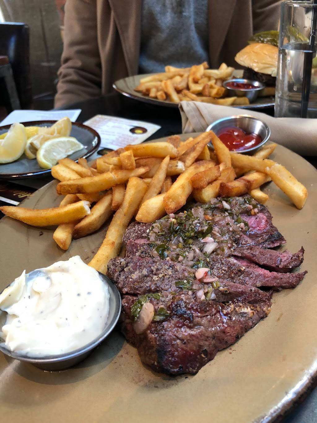 Virtue Feed & Grain | restaurant | 106 S Union St, Alexandria, VA 22314, USA | 5719703669 OR +1 571-970-3669