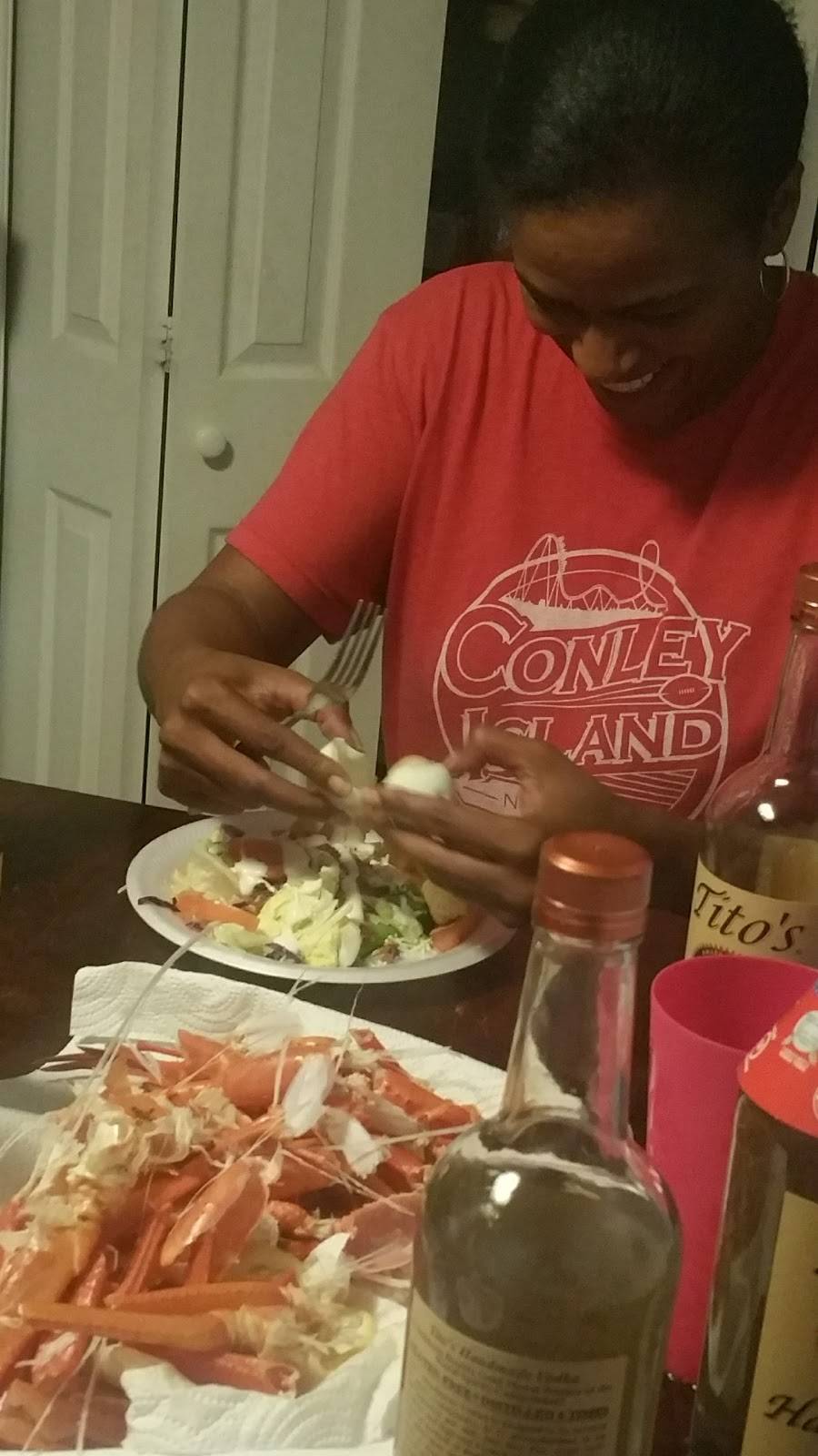 Around the World Gourmet | restaurant | 7016 Nocturne Rd N, Reynoldsburg, OH 43068, USA | 7403109012 OR +1 740-310-9012