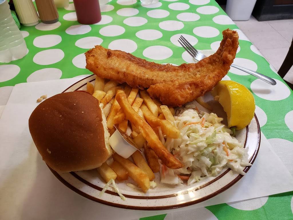 Crabby Dans Grill | restaurant | 1350 Pittsford Mendon Rd, Mendon, NY 14506, USA | 5856247760 OR +1 585-624-7760