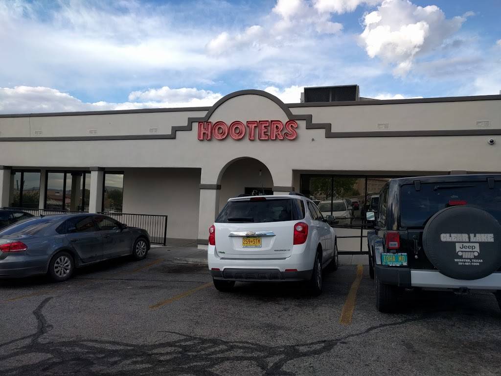 Hooters | restaurant | 3530 Foothills Rd, Las Cruces, NM 88011, USA | 5755219898 OR +1 575-521-9898