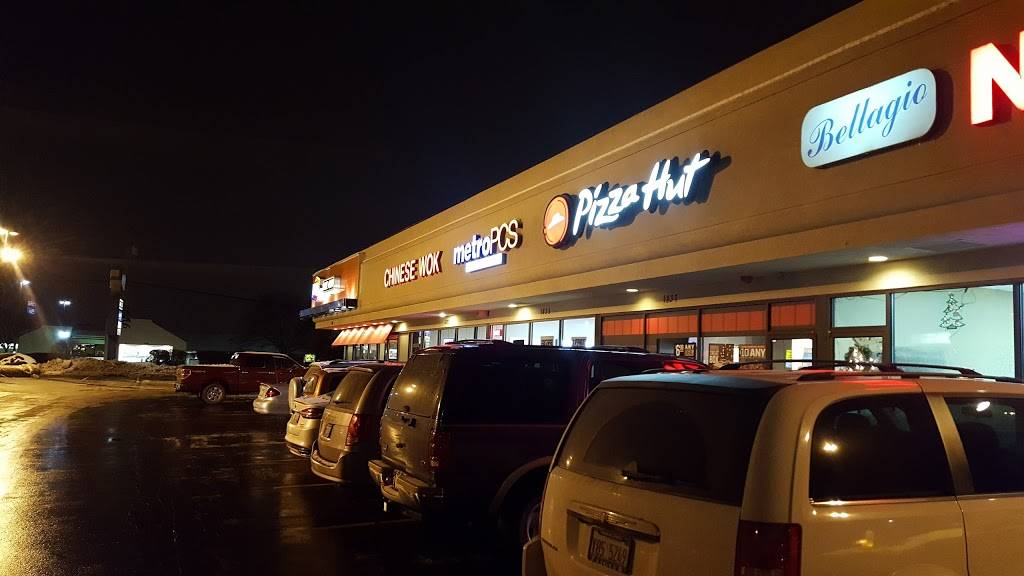 Pizza Hut | restaurant | 1837 Douglas Rd Unit D, Montgomery, IL 60538, USA | 6308974747 OR +1 630-897-4747