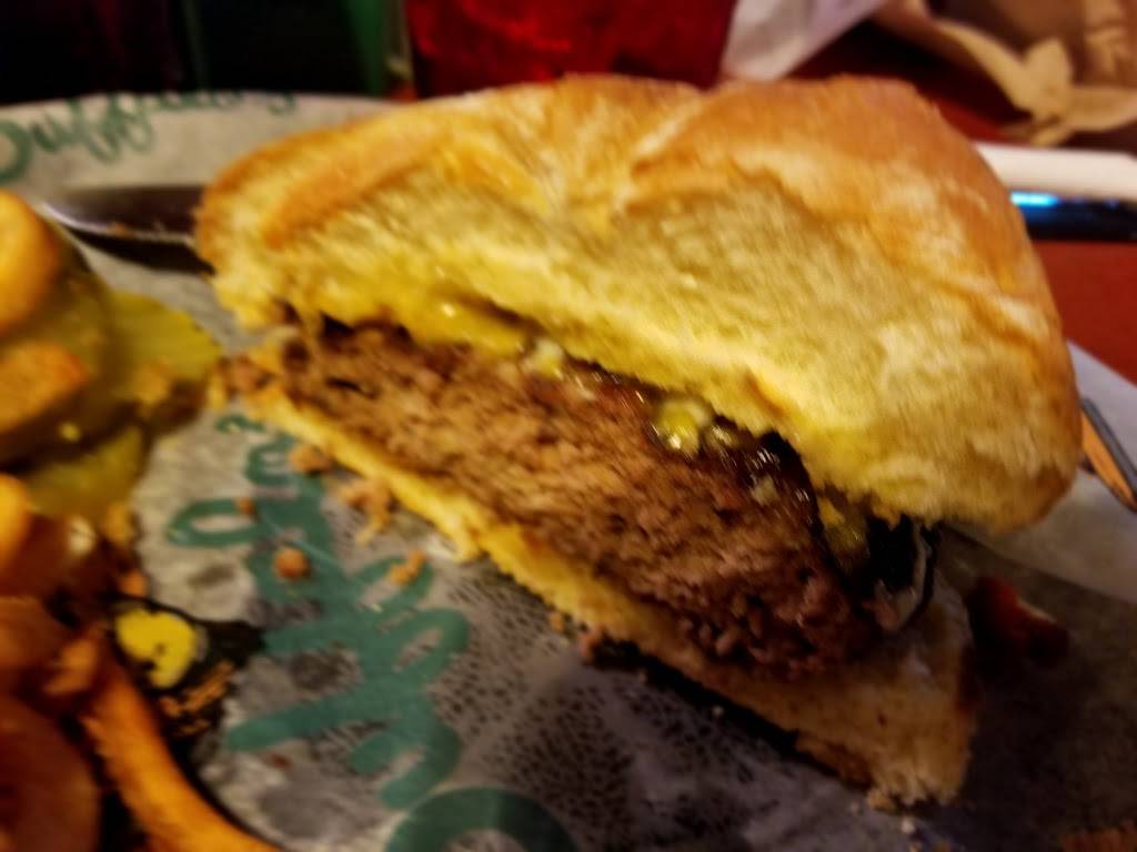 Buffalos | restaurant | 910 Atlanta Hwy #19, Loganville, GA 30052, USA | 7705540606 OR +1 770-554-0606