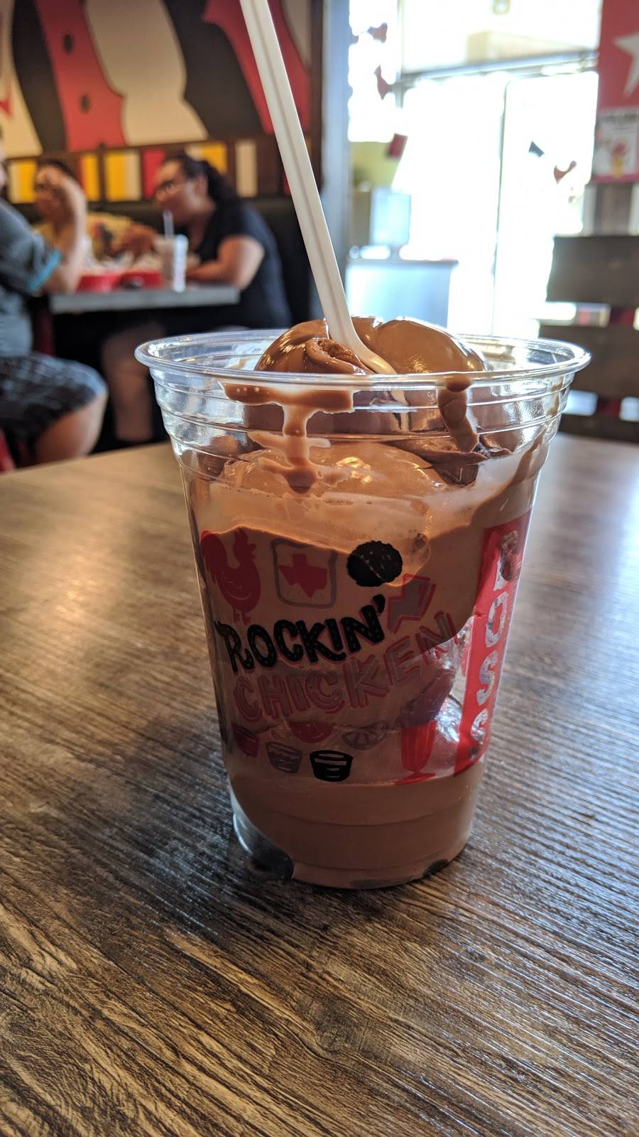 Boss Chicken and Custard | restaurant | 9100 Dyer St suite b, El Paso, TX 79924, USA | 9152062674 OR +1 915-206-2674