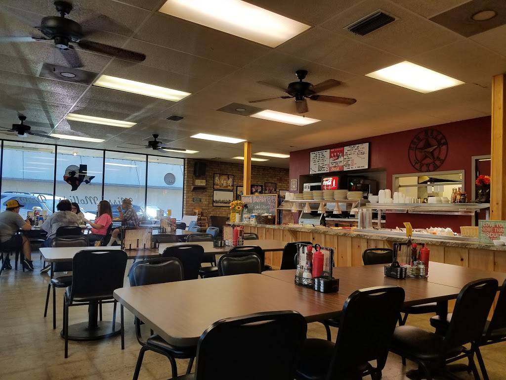 Miss. Mollies Diner | restaurant | 201 San Antonio Rd, Alto, TX 75925, USA | 9368581001 OR +1 936-858-1001