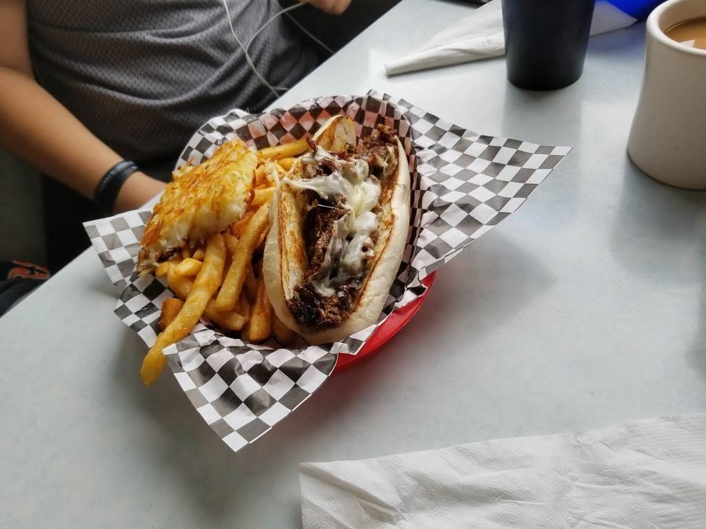 Troys 105 Diner | restaurant | 1286 NC-105, Boone, NC 28607, USA | 8282651344 OR +1 828-265-1344