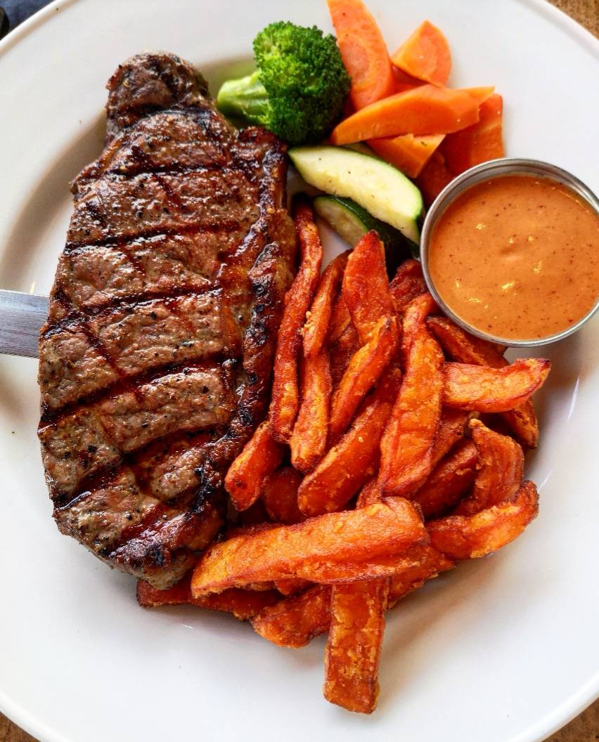 The Pickle Barrel | restaurant | 510 Hespeler Rd, Cambridge, ON N1R 6J7, Canada | 5196226446 OR +1 519-622-6446