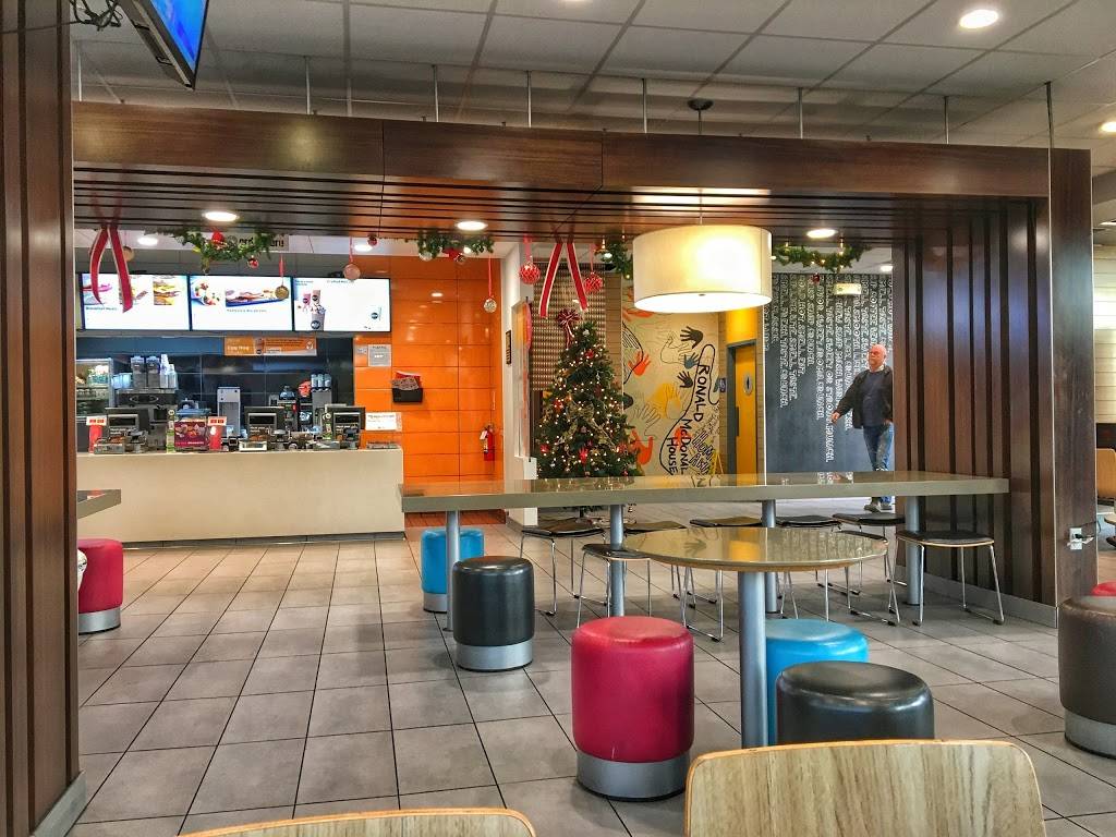 McDonalds | cafe | 10990 N Stelling Rd, Cupertino, CA 95014, USA | 4082557576 OR +1 408-255-7576