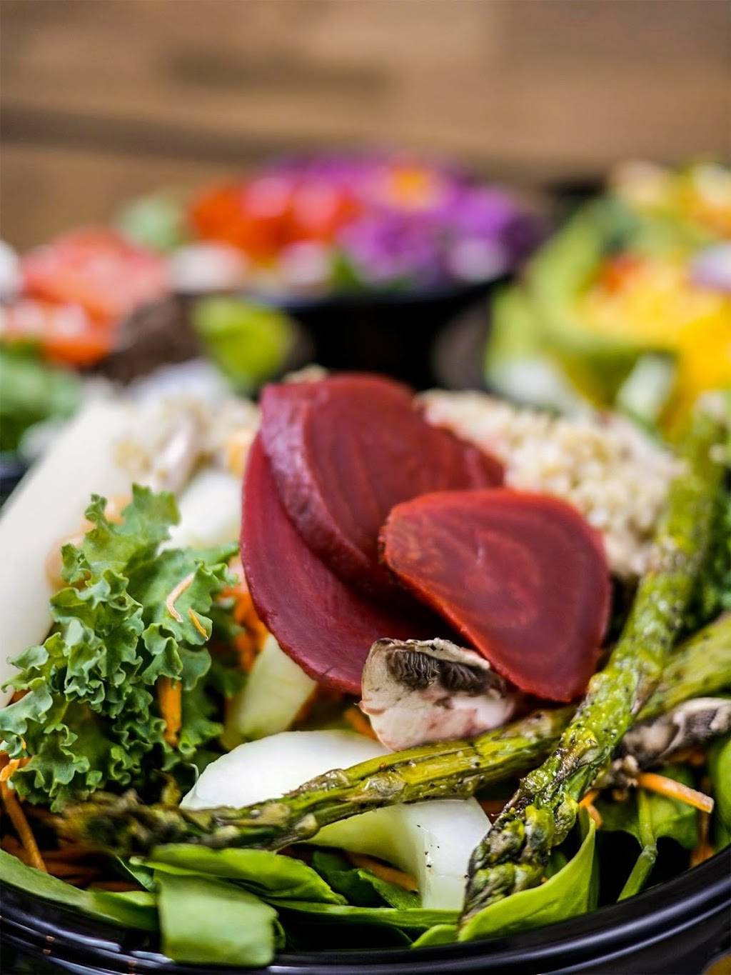 Green District Salads | restaurant | 126 Breckenridge Ln, Louisville, KY 40207, USA | 5024095293 OR +1 502-409-5293