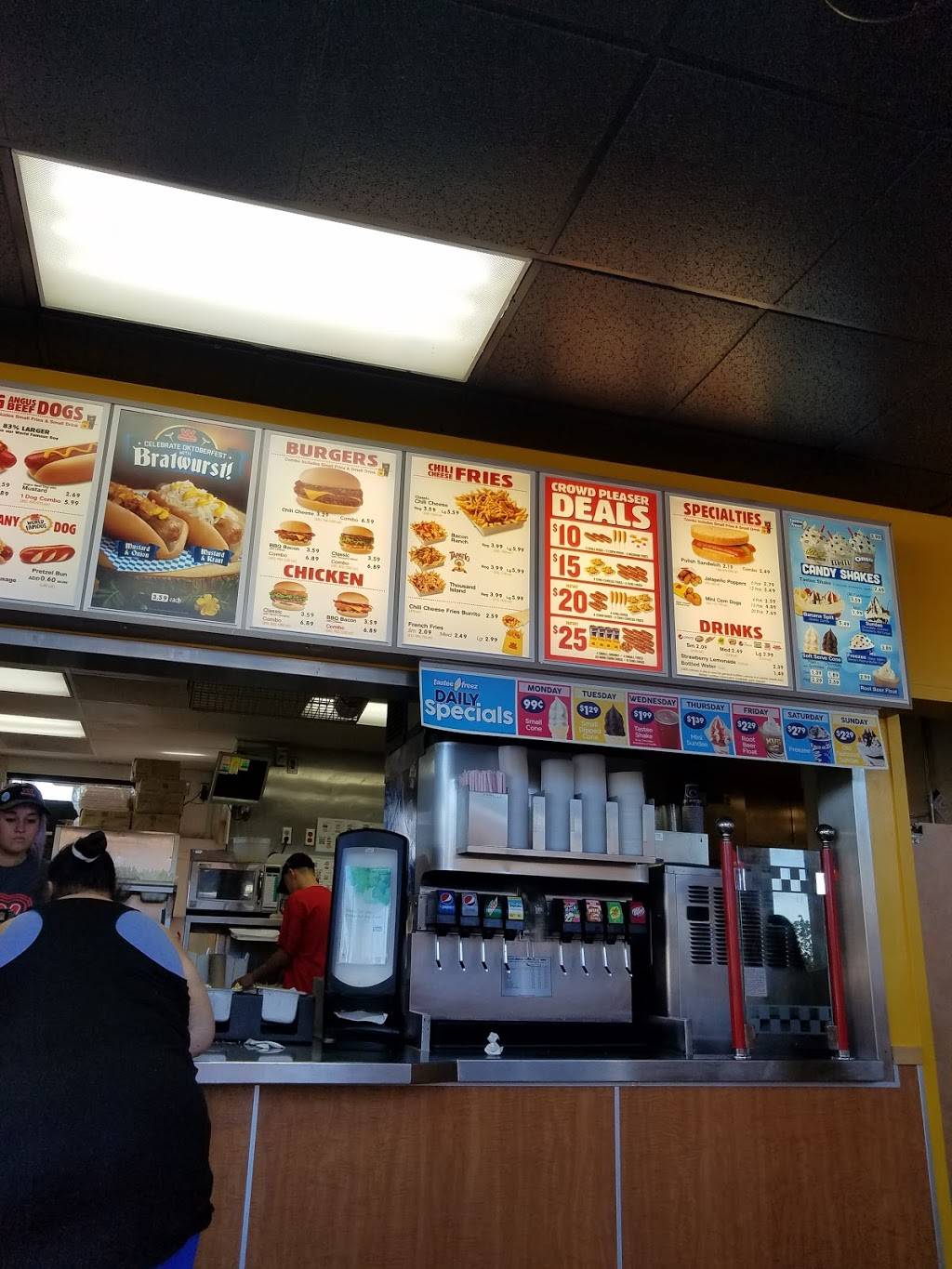 Wienerschnitzel | restaurant | 3005 E Ave S, Palmdale, CA 93550, USA | 6612720566 OR +1 661-272-0566