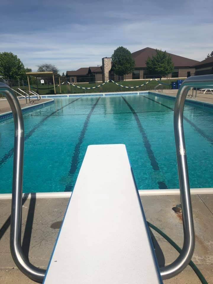 Flint Elks Lodge 222 | restaurant | 7177 E Maple Ave, Grand Blanc, MI 48439, USA | 8107439470 OR +1 810-743-9470