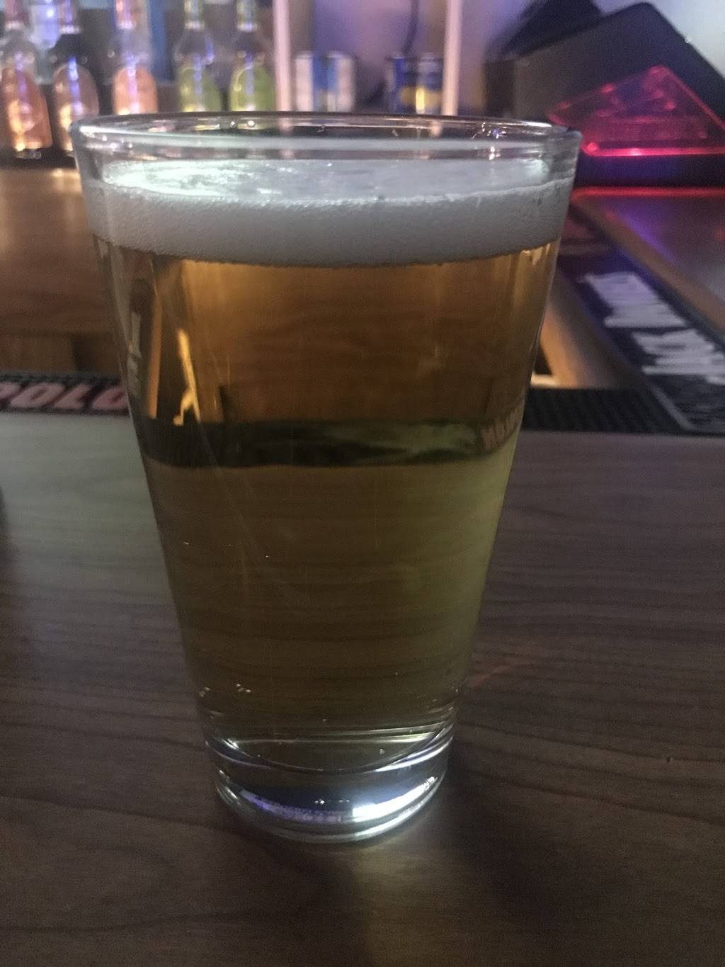 The Social Room | restaurant | 2261 Lee Rd, Cleveland Heights, OH 44118, USA | 2163210736 OR +1 216-321-0736