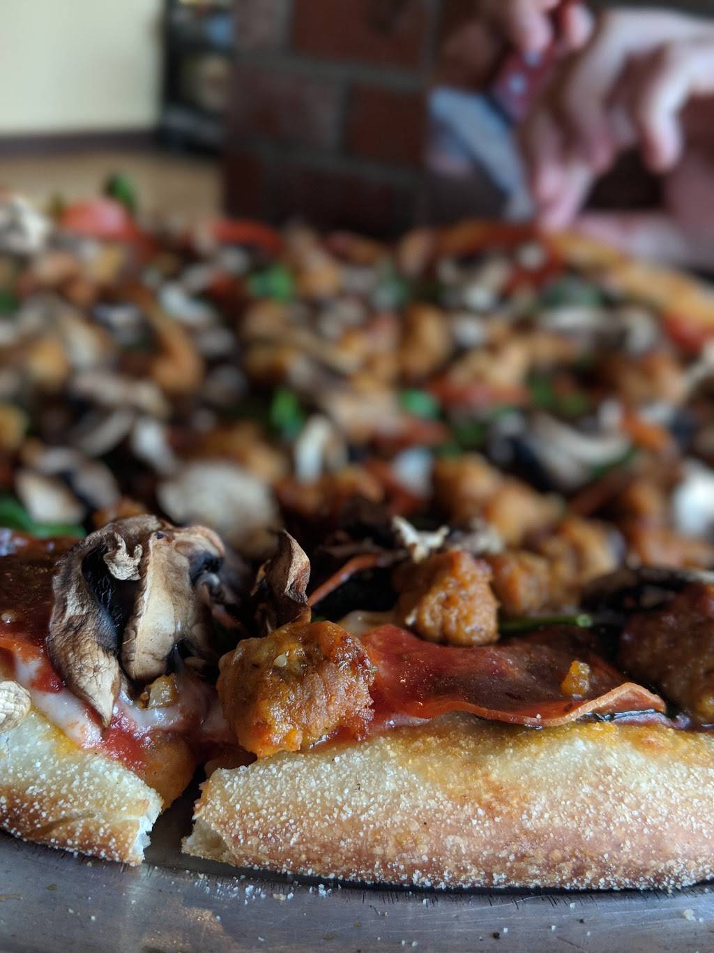 Angelinas Pizza | meal delivery | 5821 E Charleston Blvd, Las Vegas, NV 89142, USA | 7024320727 OR +1 702-432-0727