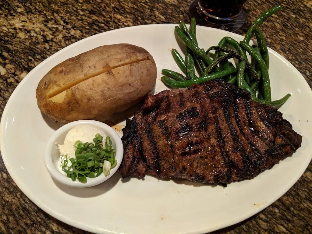 BJs Restaurant & Brewhouse | restaurant | 4720 S Hulen St, Fort Worth, TX 76132, USA | 8172929200 OR +1 817-292-9200