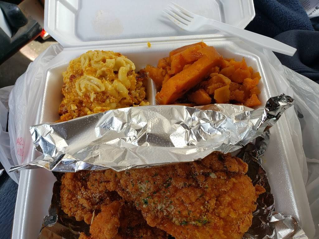 Me & My Girls Soul Food | restaurant | 11831 Seven Mile E, Detroit, MI 48205, USA | 3133728820 OR +1 313-372-8820
