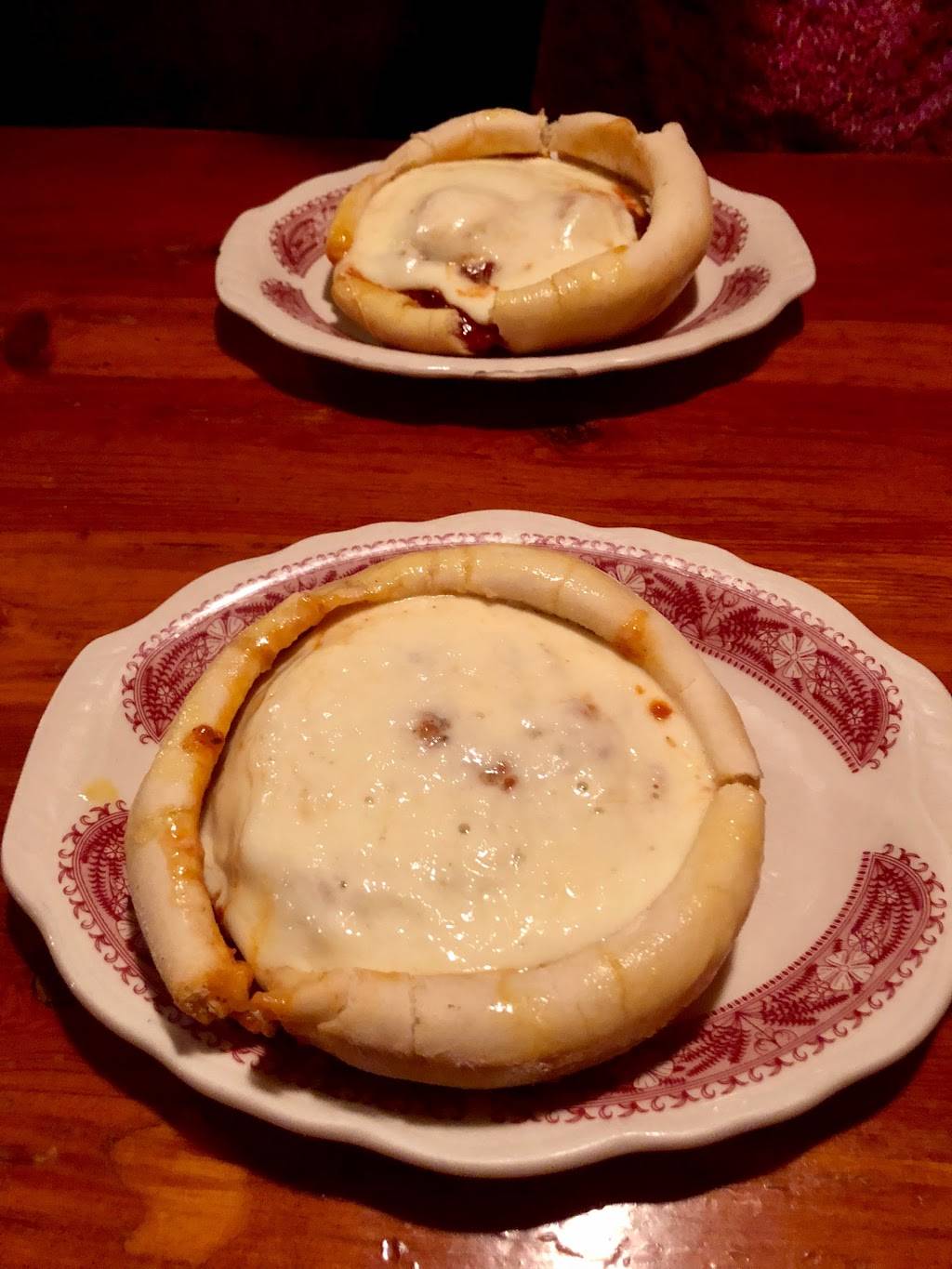 Chicago Pizza and Oven Grinder Company | restaurant | 2121 N Clark St, Chicago, IL 60614, USA | 7732482570 OR +1 773-248-2570