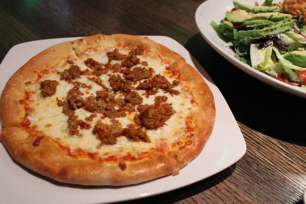 Oak & Pie | restaurant | 2244 N Greenwich Rd #900, Wichita, KS 67226, USA | 3167686900 OR +1 316-768-6900