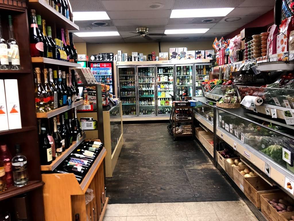 Di Pasquales Marketplace | restaurant | 3700 Gough St, Baltimore, MD 21224, USA | 4102766787 OR +1 410-276-6787