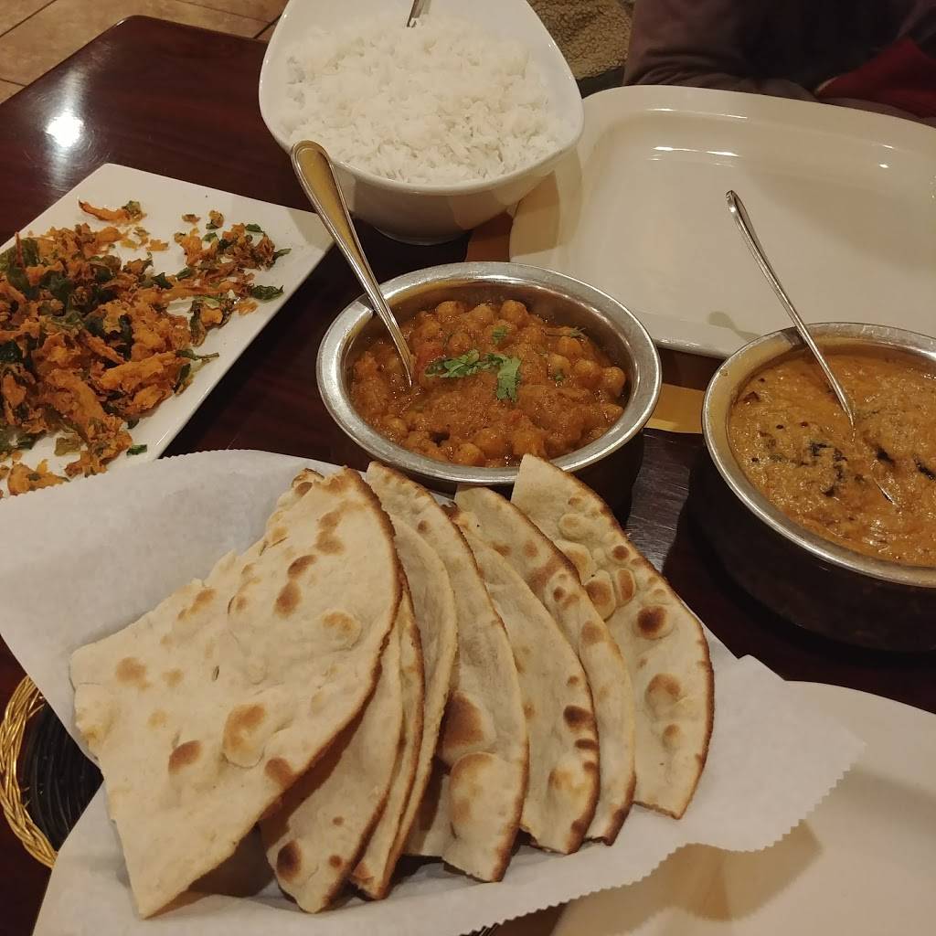 Ruchi Authentic Indian Cuisine | restaurant | 216 Pottstown Pike, Exton, PA 19341, USA | 6105941500 OR +1 610-594-1500