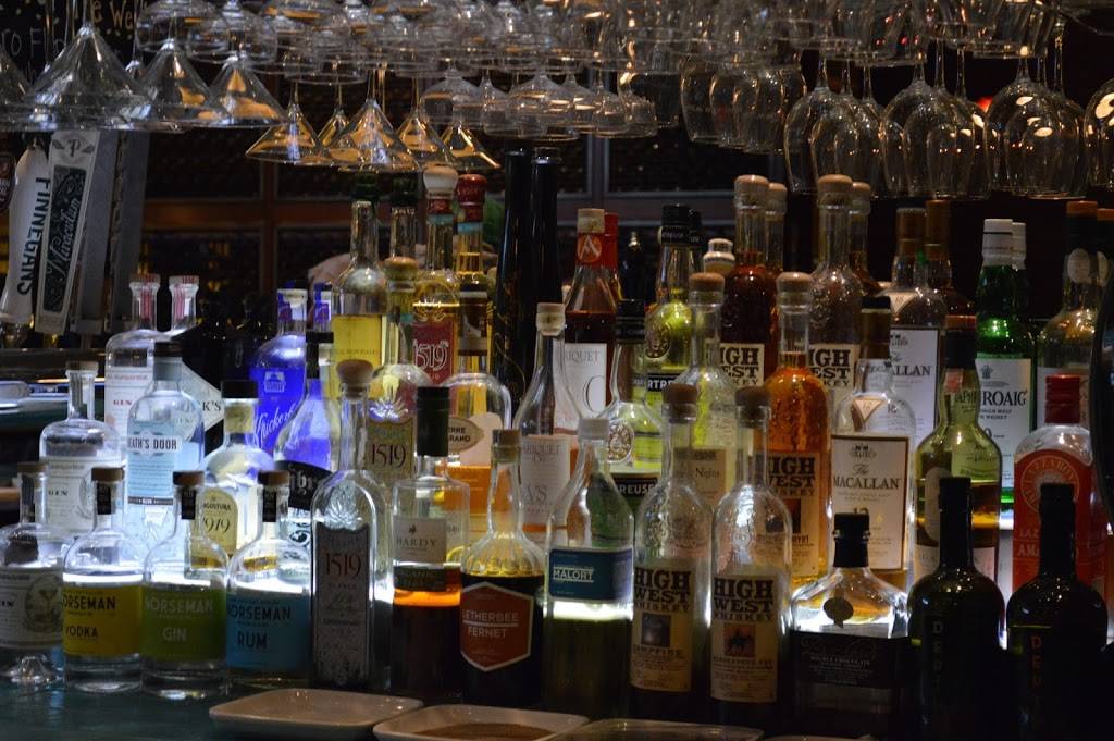 Bluestem Bar | restaurant | 2610 Lyndale Ave S, Minneapolis, MN 55408, USA | 6128707855 OR +1 612-870-7855