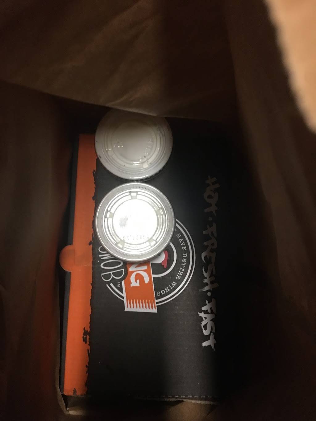 Wing Snob | restaurant | 24740 Greenfield Rd, Oak Park, MI 48237, USA | 2489079464 OR +1 248-907-9464