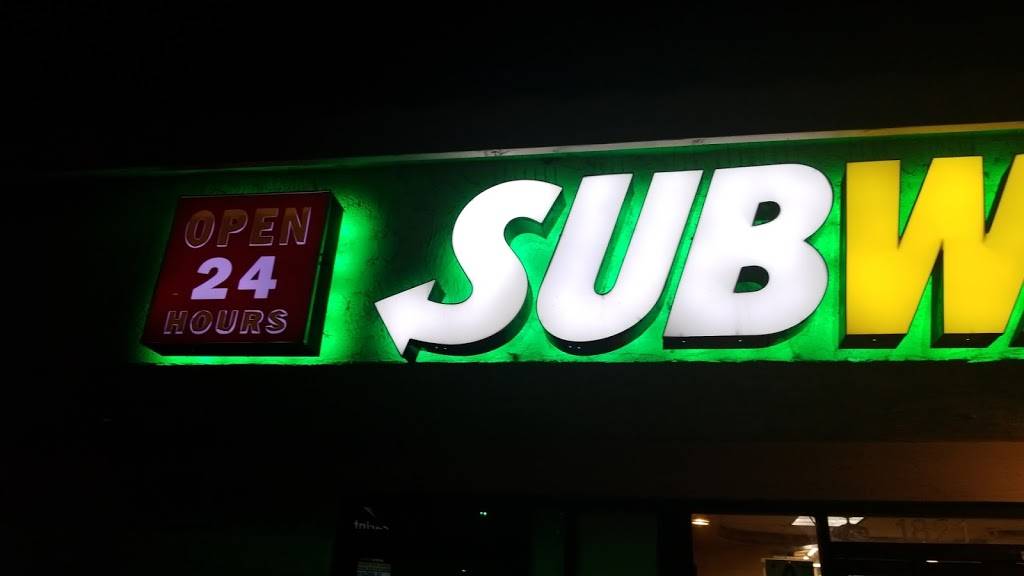 Subway Restaurants | restaurant | 1821 East Cesar E Chavez Avenue, Los Angeles, CA 90033, USA | 3232226262 OR +1 323-222-6262