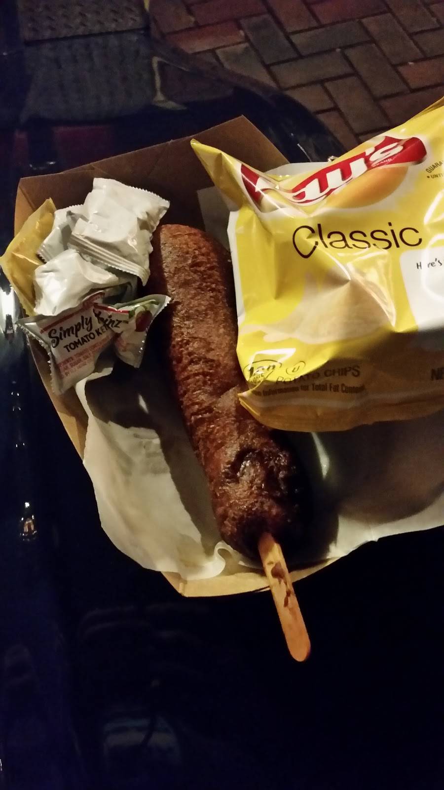 Little Red Wagon | restaurant | Anaheim, CA 92802, USA | 7147813463 OR +1 714-781-3463