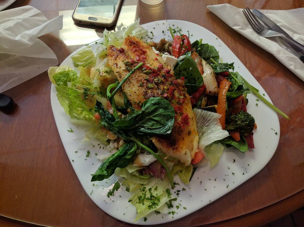 Stellas Lunch & Grill | restaurant | 10 Planchet Rd, Concord, ON L4K 2C8, Canada | 9057381028 OR +1 905-738-1028