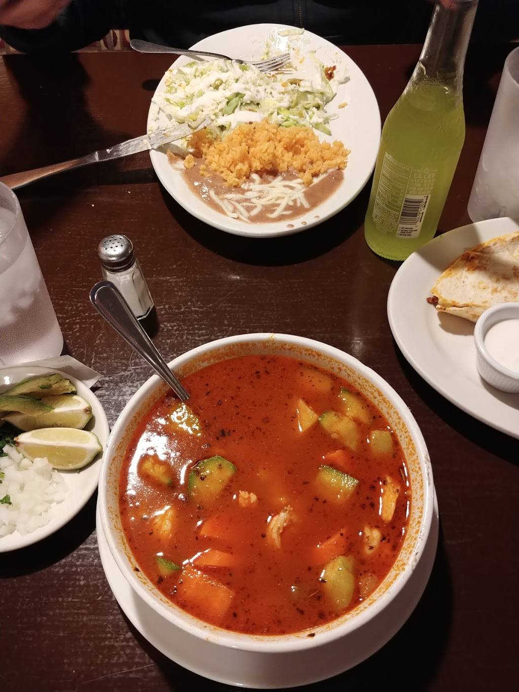 La Monarca Mexican Restaurant | restaurant | 239 E Walworth Ave, Delavan, WI 53115, USA | 2627493107 OR +1 262-749-3107