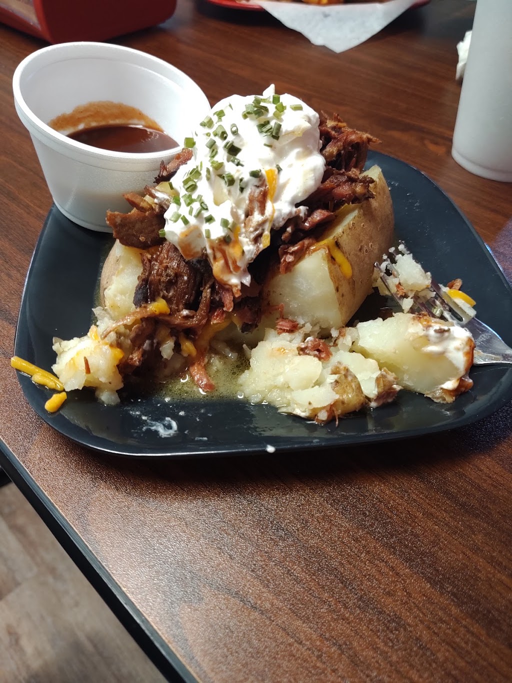 Stephens Heads or Tails Restaurant | restaurant | 420 E Chestnut St, Marksville, LA 71351, USA | 3189559557 OR +1 318-955-9557