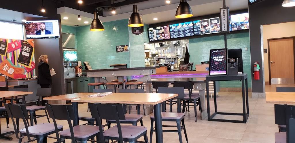 Taco Bell | meal takeaway | 23210 Volbrecht Rd, Crete, IL 60417, USA | 7088922102 OR +1 708-892-2102