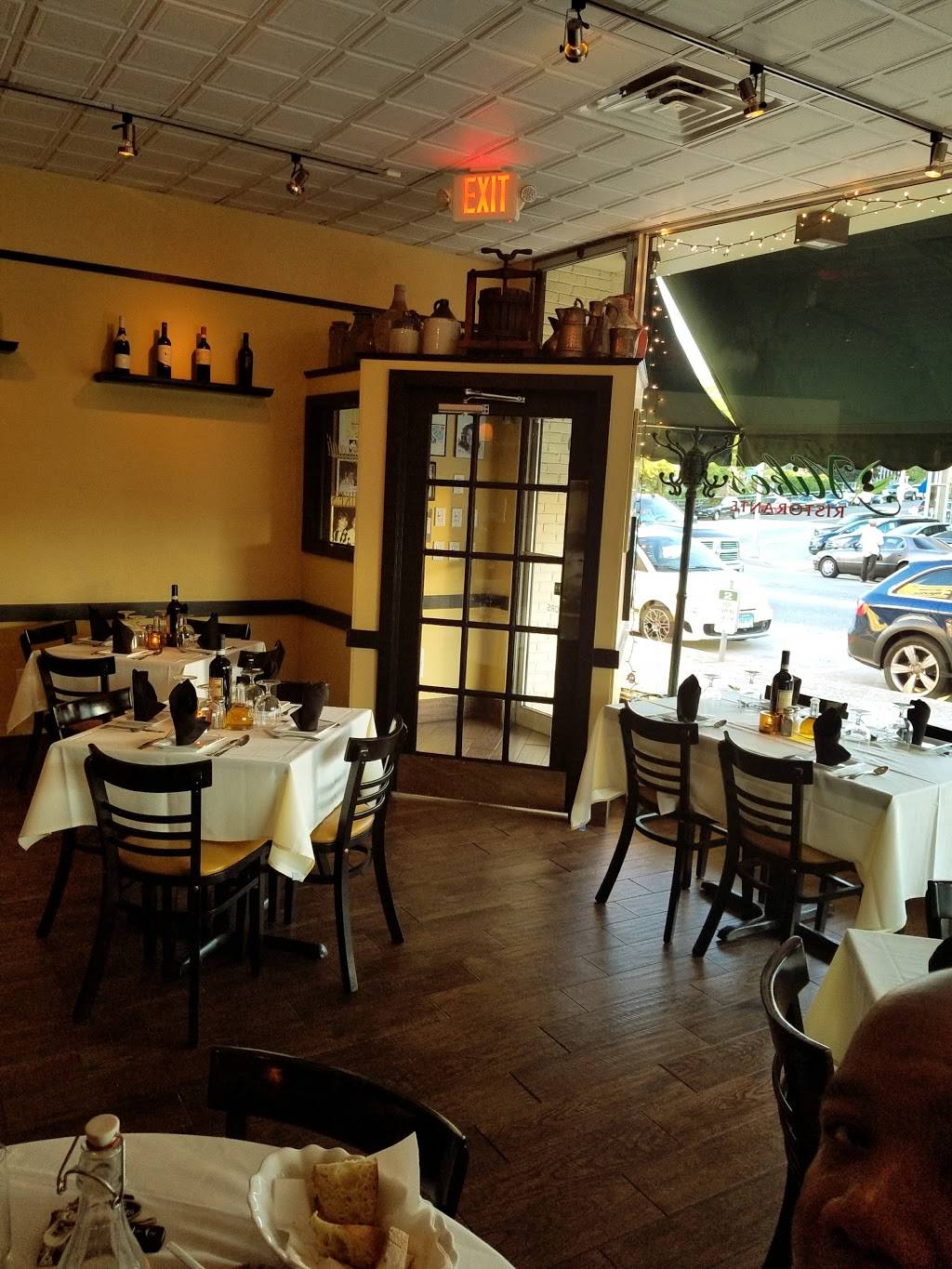 Mikes Ristorante | restaurant | 50 Main St, Norwalk, CT 06851, USA | 2038383256 OR +1 203-838-3256