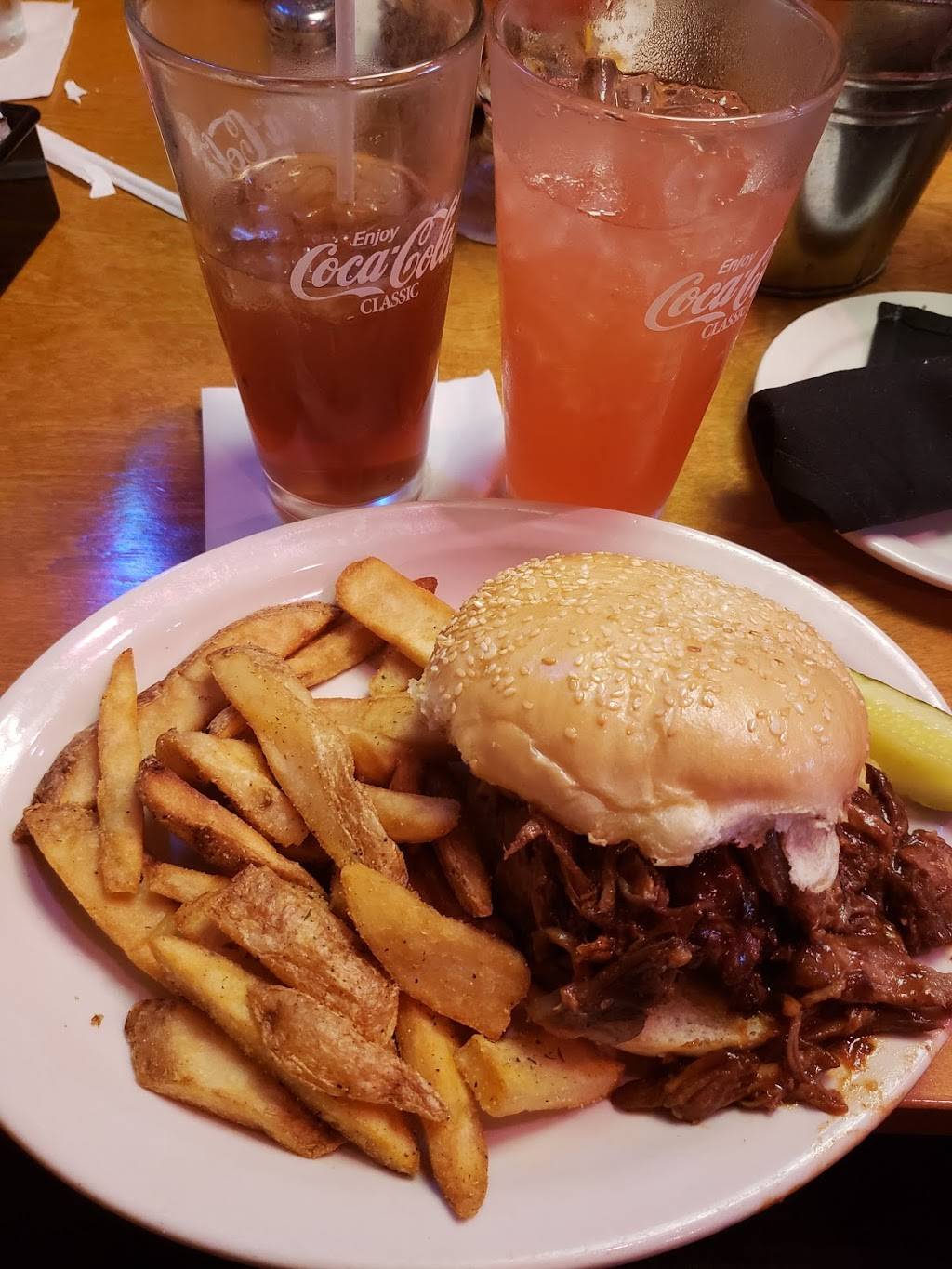 Texas Roadhouse | restaurant | 6616 W Loop 1604 N, San Antonio, TX 78254, USA | 2106887427 OR +1 210-688-7427