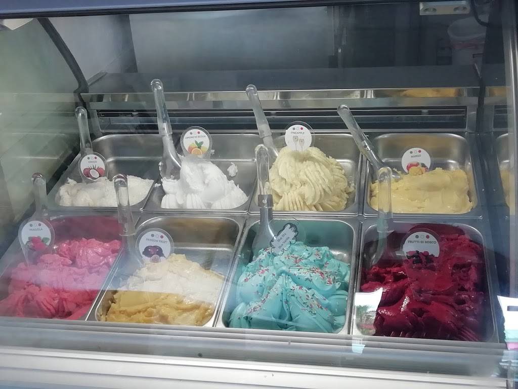 Stefano Versace Gelato | bakery | 5212 1/2 Ocean Blvd, Siesta Key, FL 34242, USA | 9413887044 OR +1 941-388-7044