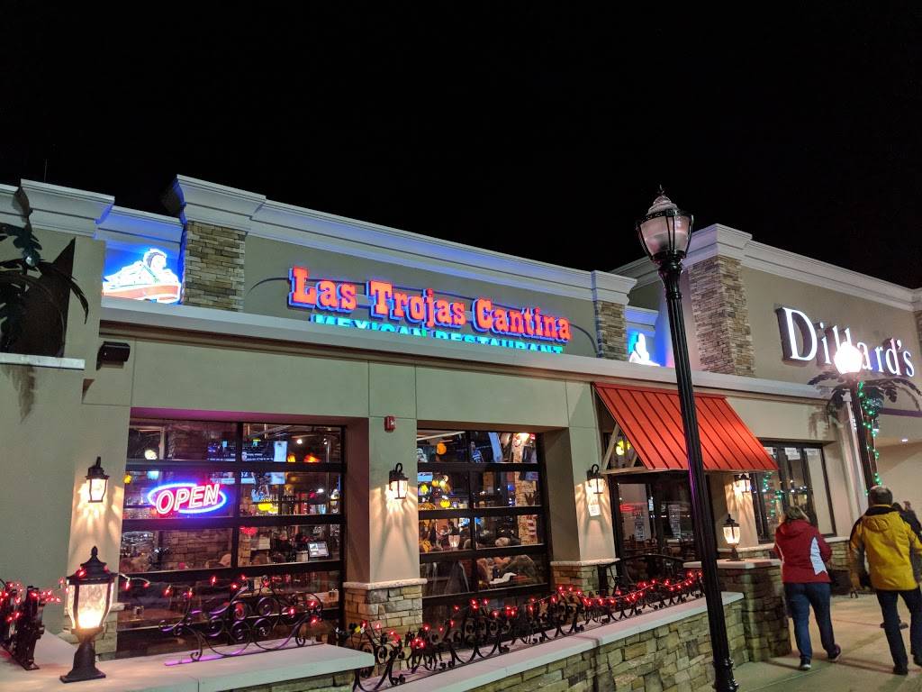 Las Trojas Cantina | restaurant | 301 Cox Creek Pkwy, Florence, AL 35630, USA | 2562841212 OR +1 256-284-1212