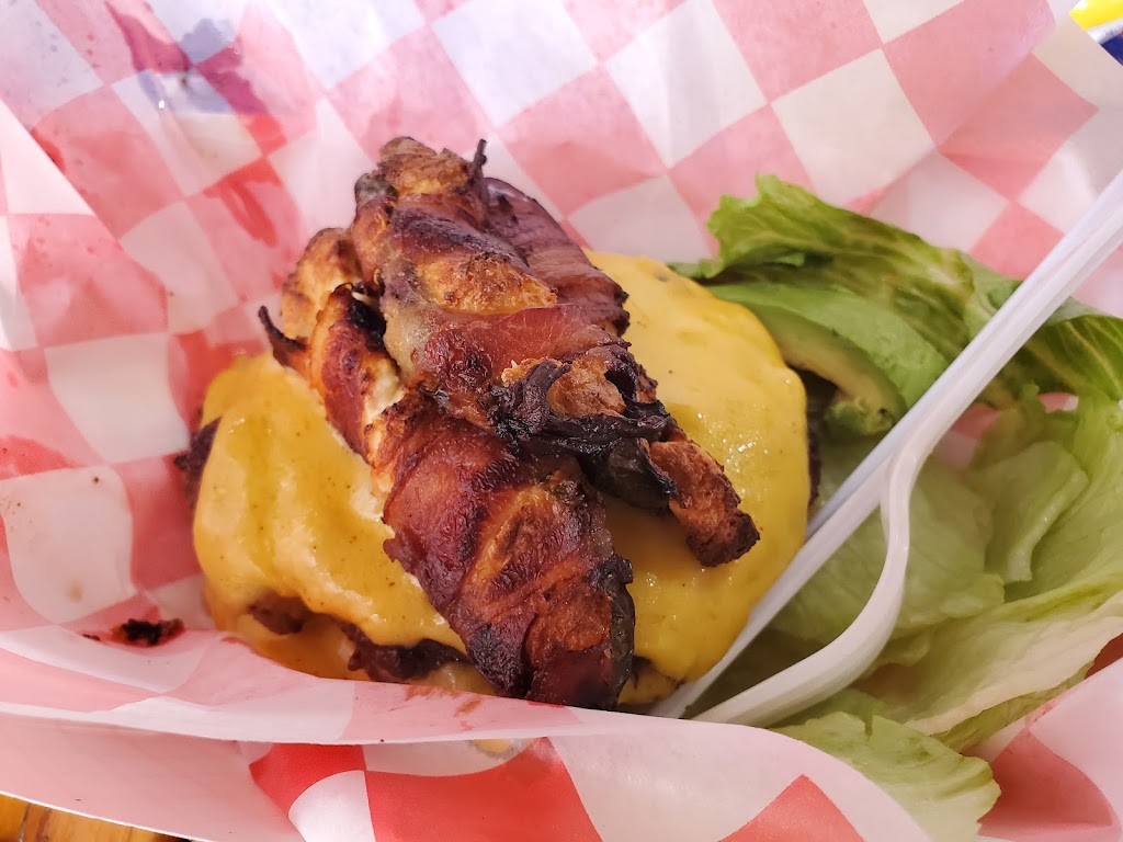 The Dugout Bar & Grill | restaurant | 4400 Texas 237, Round Top, TX 78954, USA | 9792495599 OR +1 979-249-5599