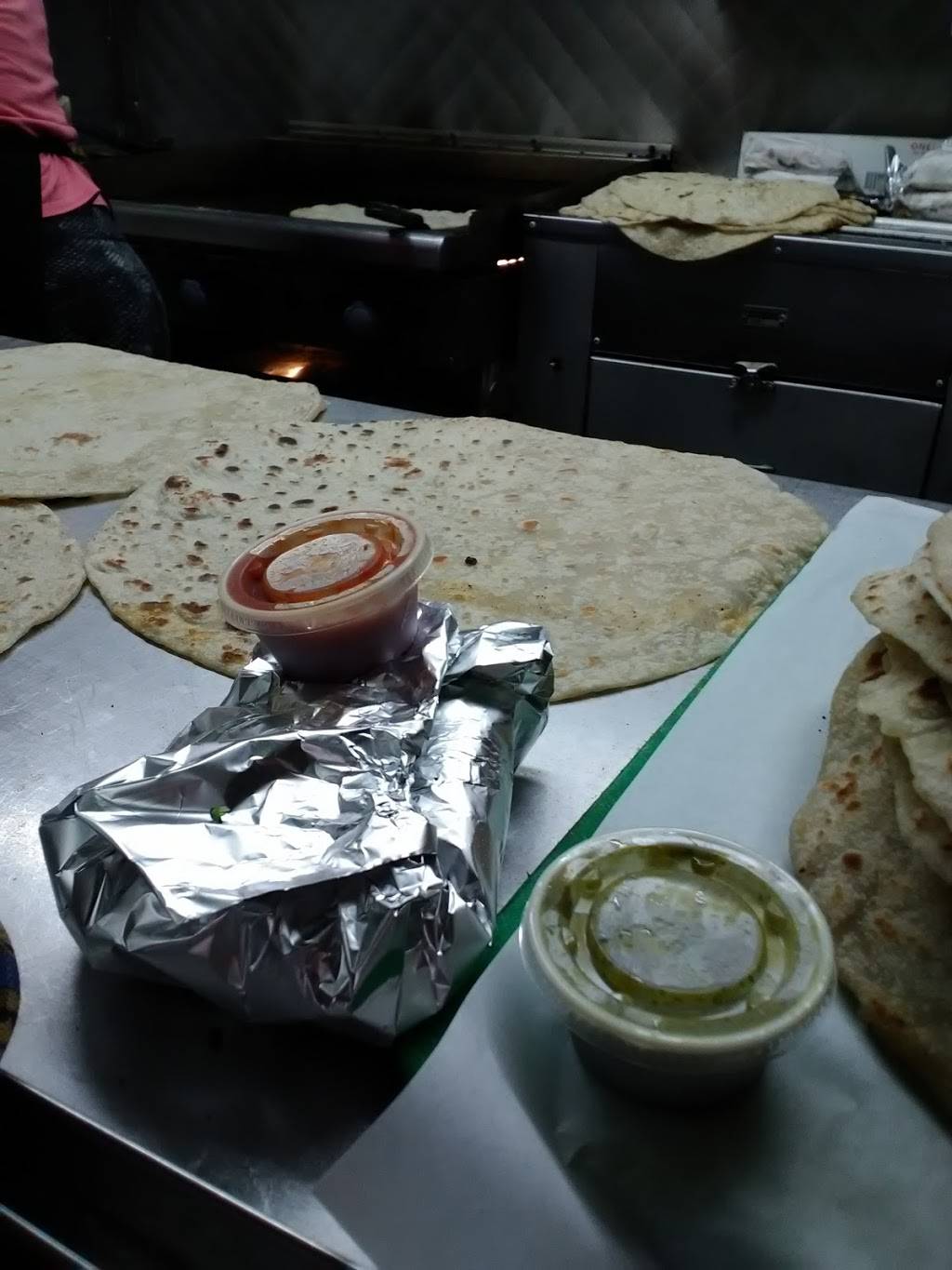 Tortas belen | restaurant | 19486-19490 Pinehurst Trails Dr, Humble, TX 77346, USA | 8328967729 OR +1 832-896-7729