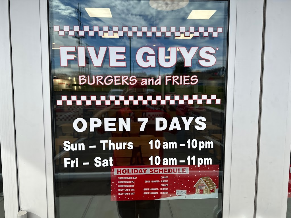 Five Guys | meal takeaway | 2220 Gallatin Pike N Suite 300, Madison, TN 37115, USA | 6154206505 OR +1 615-420-6505