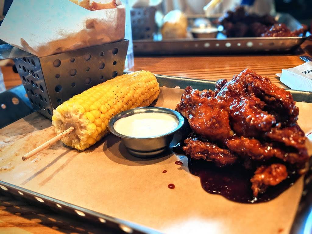 Chilis Grill & Bar | restaurant | 2070 E County Line Rd, Highlands Ranch, CO 80126, USA | 3032091063 OR +1 303-209-1063